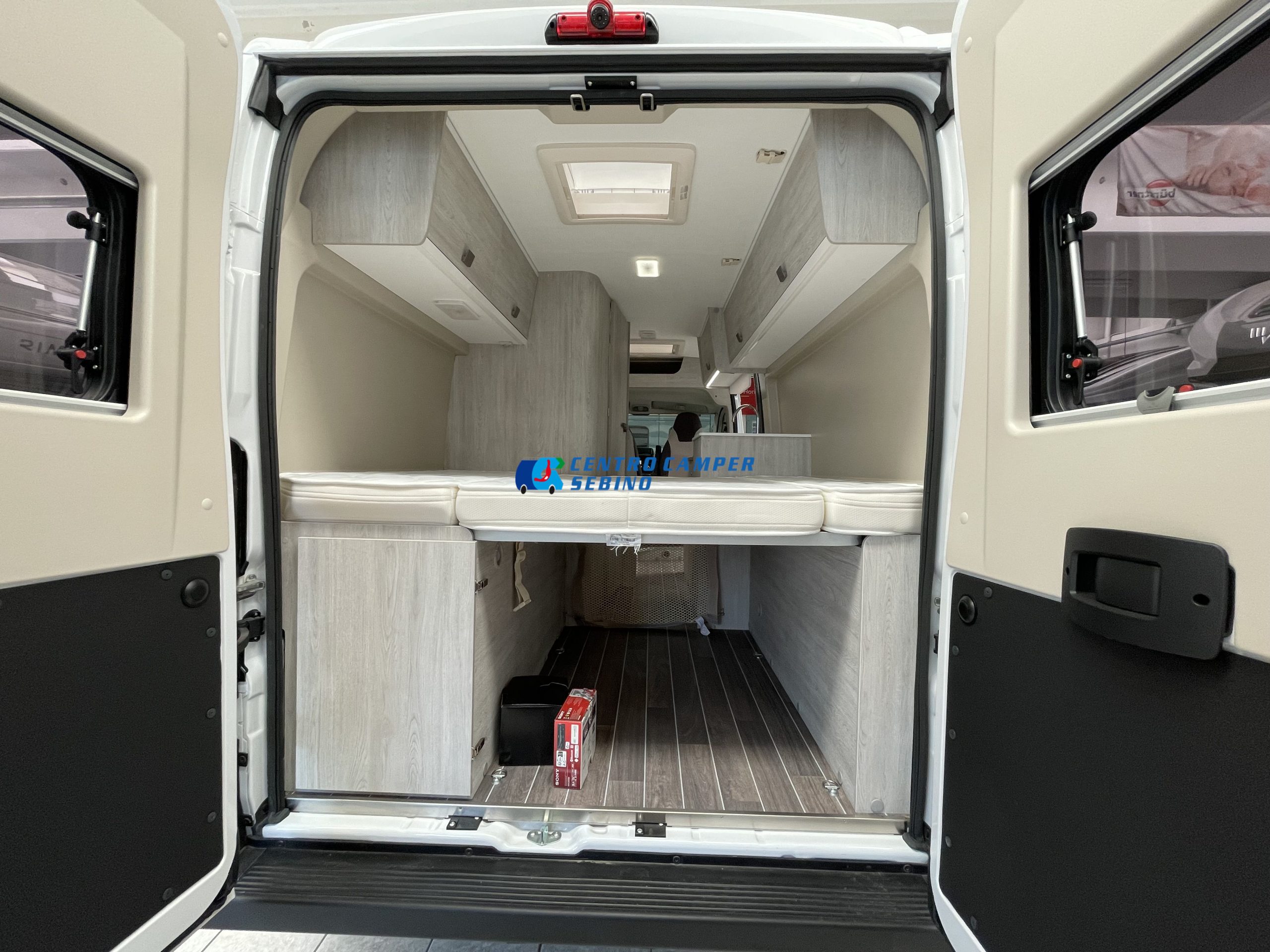 LIVINGSTONE 2 ROLLER TEAM / Camper - immagine 21