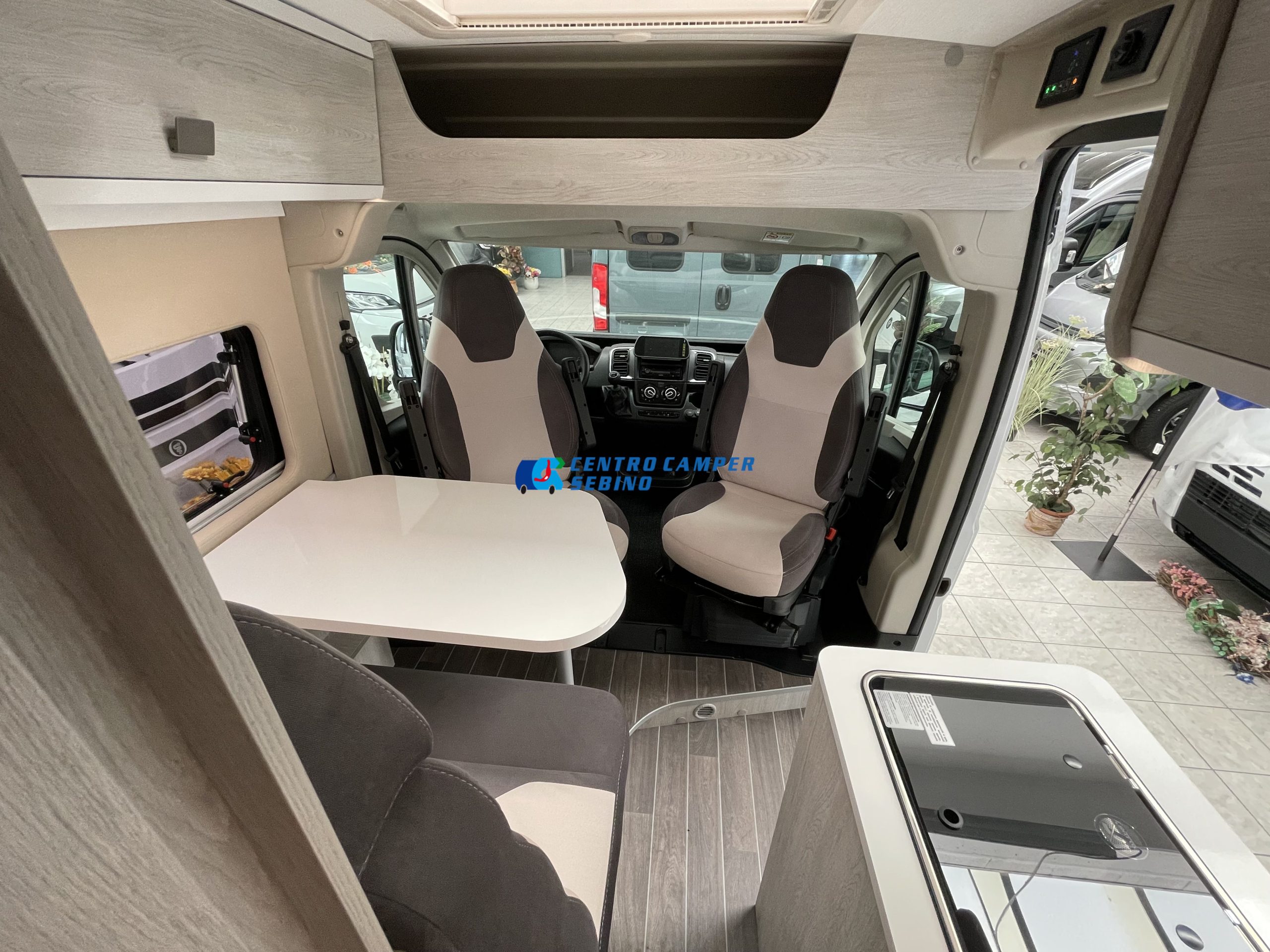 LIVINGSTONE 2 ROLLER TEAM / Camper - immagine 8