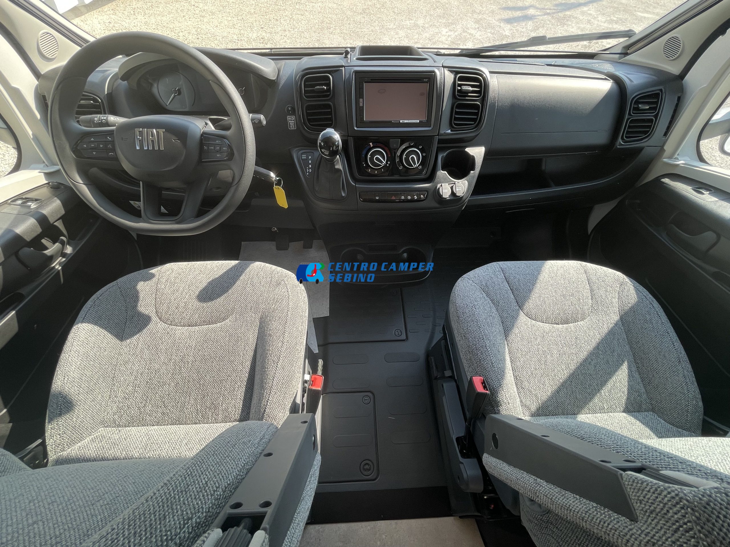 SIGNATURE SFT 7.1 BÜRSTNER / Camper - immagine 10
