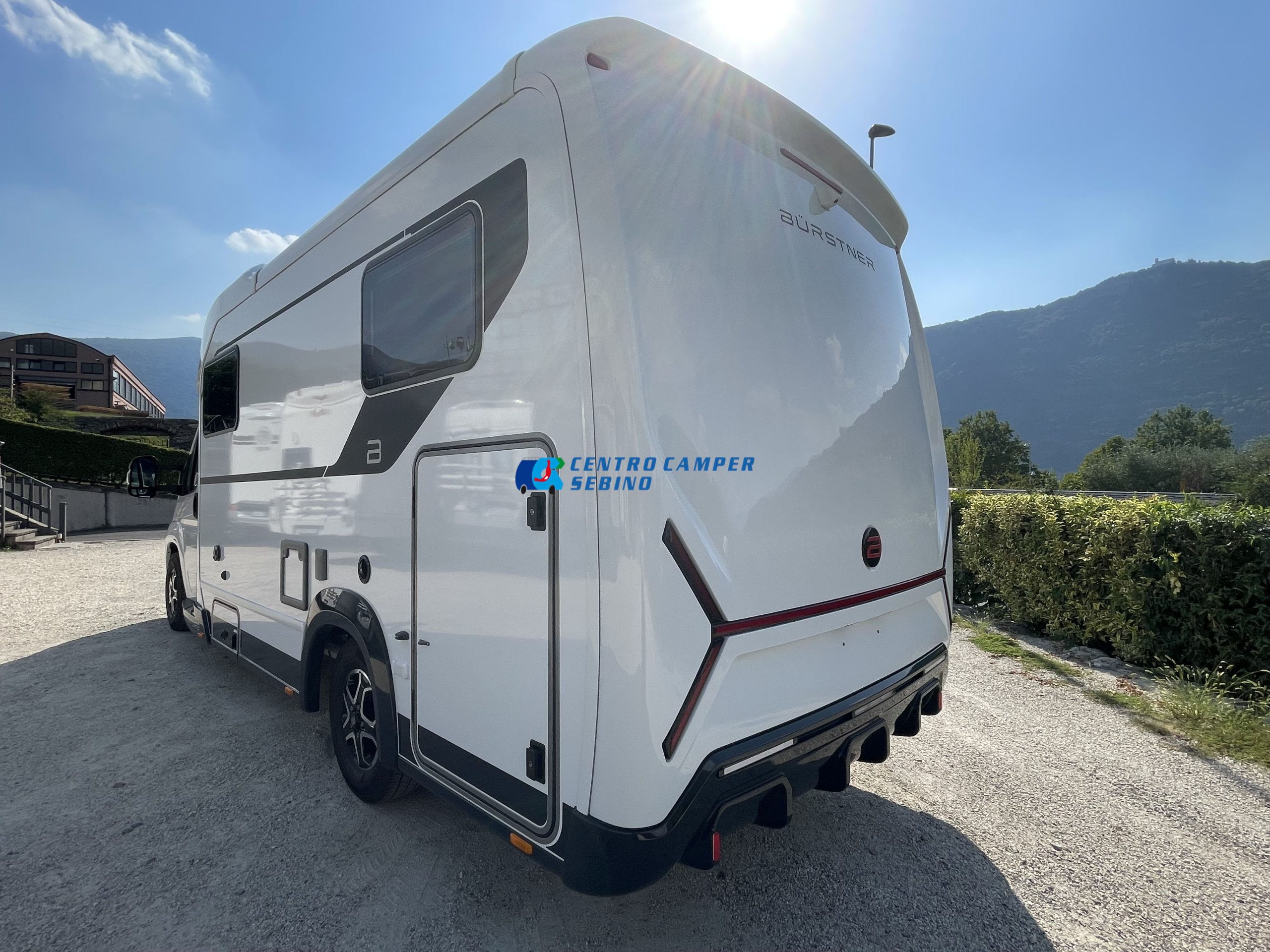 SIGNATURE SFT 7.1 BÜRSTNER / Camper - immagine 5